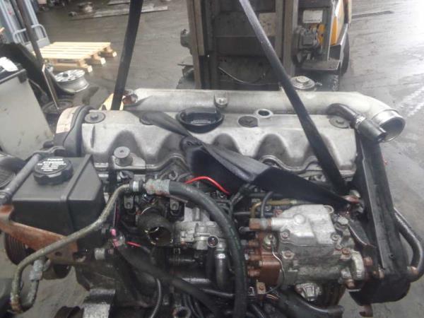 MOTEUR VW 2.8 DIESEL - Vue 1